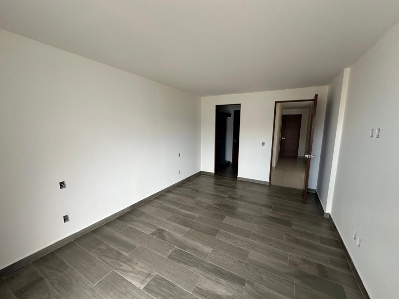 751c7d34-d6f5-4027-ba78-aba73a58d5f9