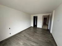 751c7d34-d6f5-4027-ba78-aba73a58d5f9