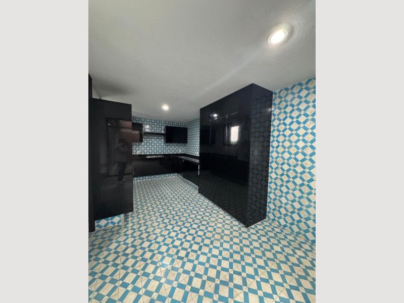 146448b7-8853-46f0-984f-06c849c621b4