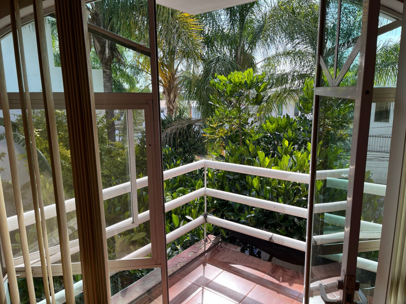 ef8f415d-af87-452c-9389-ee7a599d9352