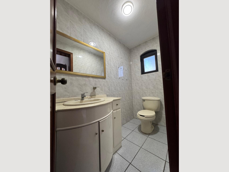 8ed998bb-4a4d-4494-9769-c17918b0ccc4