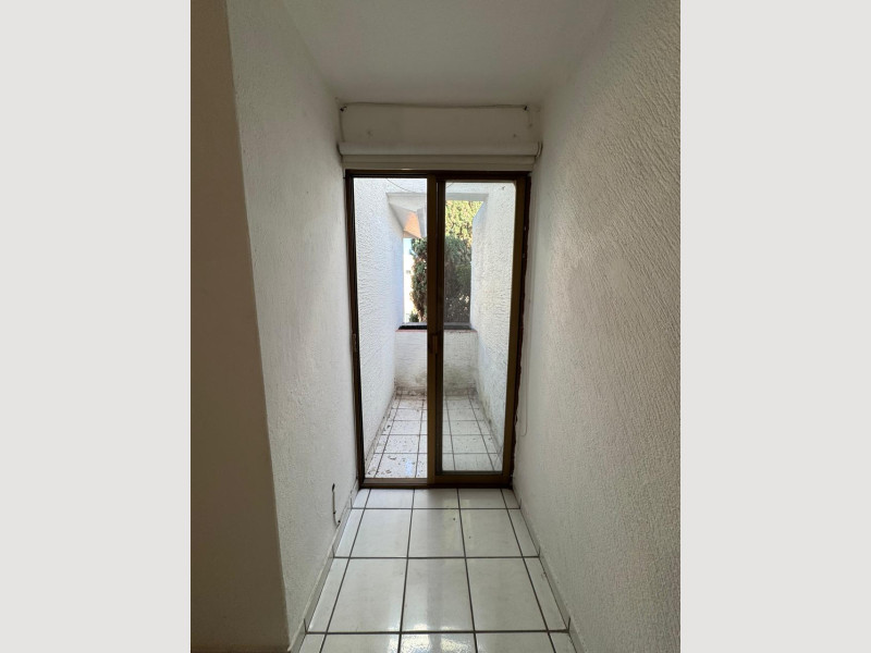 c7b5b1a2-3ce2-4790-ba6e-5aff82bb7dc2