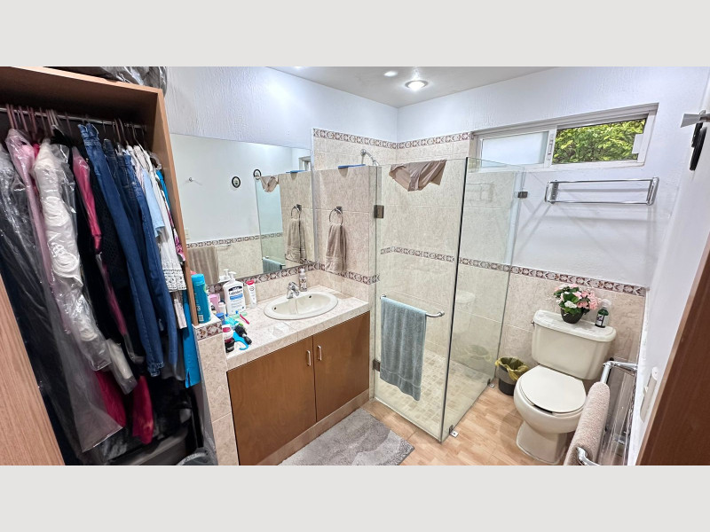 7dd5bdca-65bc-4b42-9d13-f575a7217362