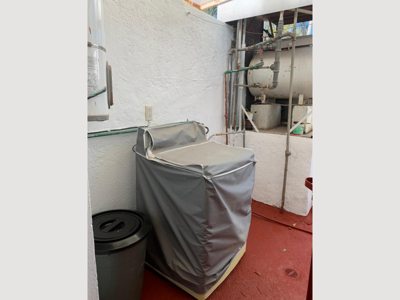 70b71852-c81a-451b-b43f-eea524b503c3