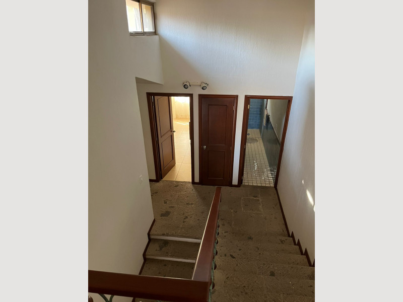 1a202827-8bad-4e37-ad47-abf88170f5fb