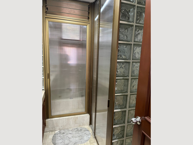 2b94f408-26d9-4b30-bc59-cdb90989c50e