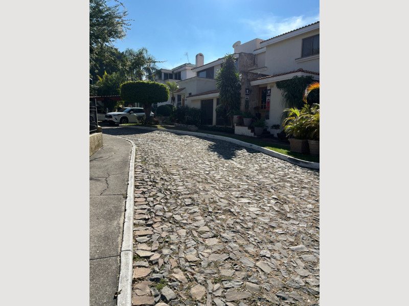 47a94b46-c517-4927-839f-50fcd0d33229