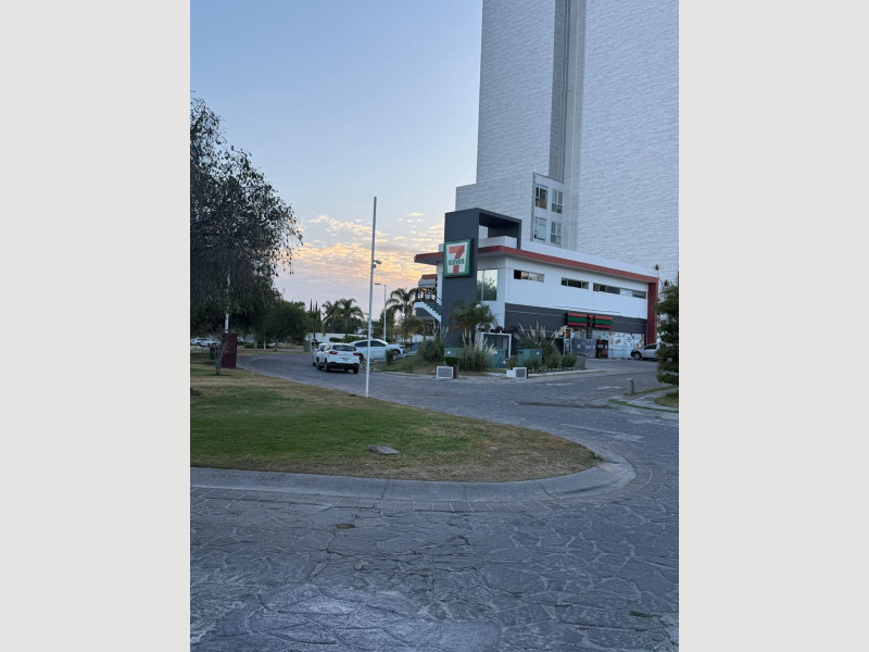 d45bea3a-db1d-4c8d-8040-7d2f0e30246c