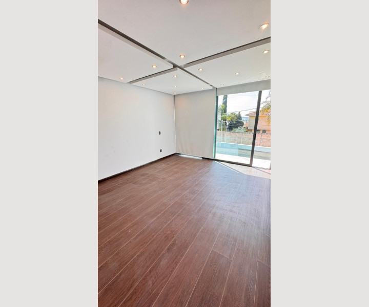 5749f625-10a8-420c-8934-e8259071f86c