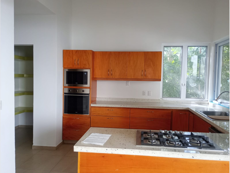 070a59b4-2f2b-4327-bef2-f059444267db