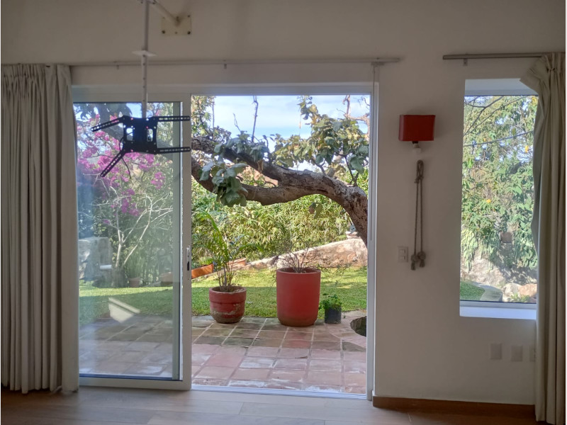 2f764537-3424-4bea-b0fb-21f3df927ae2