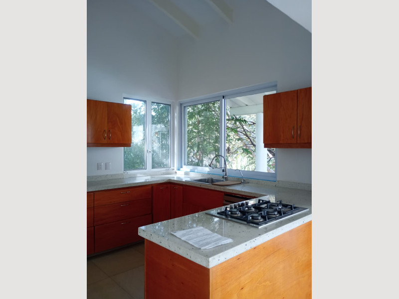 f11c439c-7054-4c49-801c-a4054acfaf31