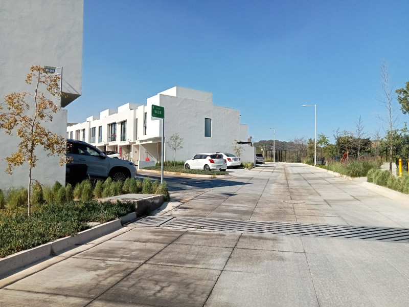 617660fc-40c7-4696-a787-be9eb8bdcde5