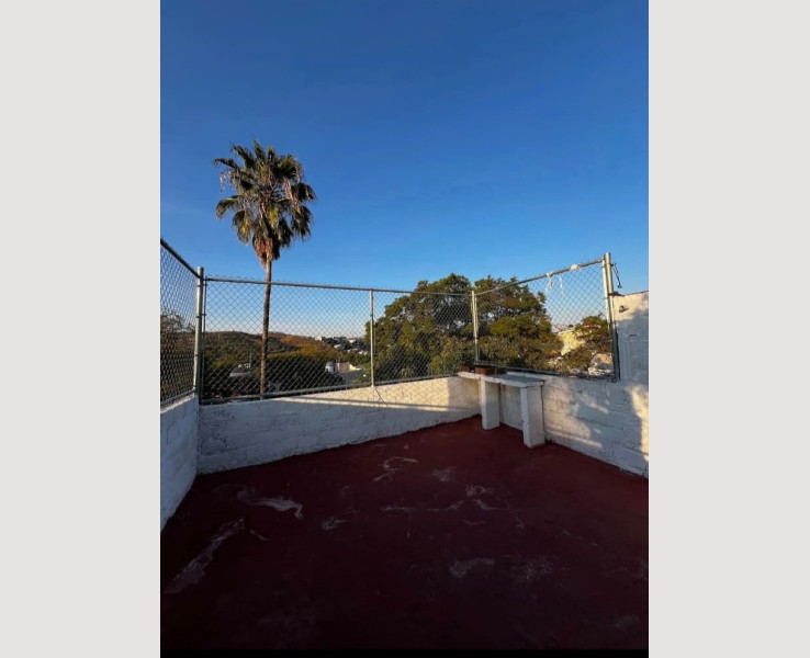 99cfc726-f6d2-4415-80ce-0a2125cb98e6