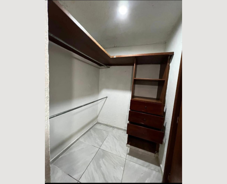 e515e113-c9ca-4dc9-a72d-cea680e12e93