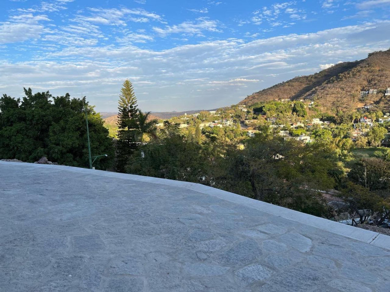 5e6a0071-007f-4d19-baee-0a357c751319