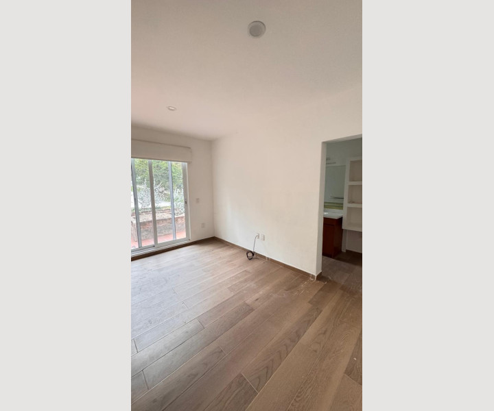 f7d11005-dead-4d8d-abe1-fc324ca22ed7