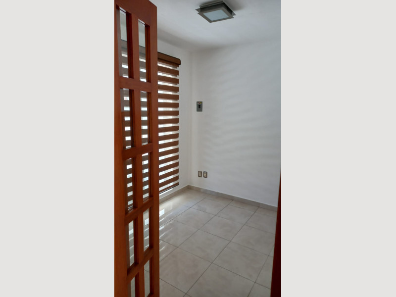 e0443e23-f9a7-4238-8292-924f1dea1658