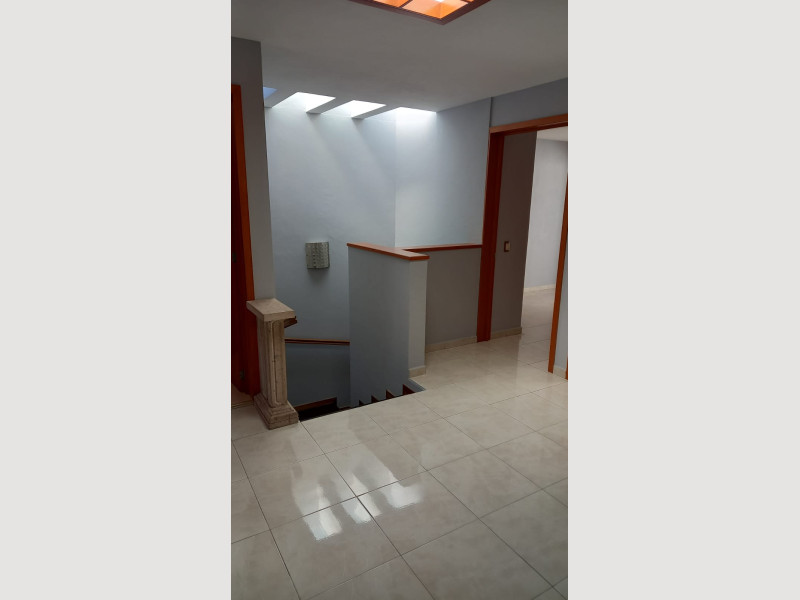 e0f725ff-eb98-466e-9ab9-25ddbb585bce