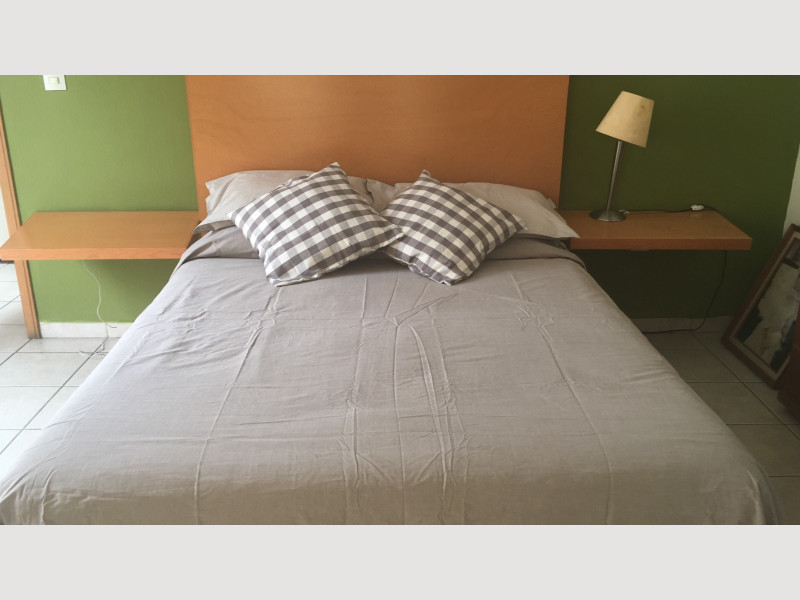 2b3f09db-c83a-47e7-9088-1f0e76e7f2bc