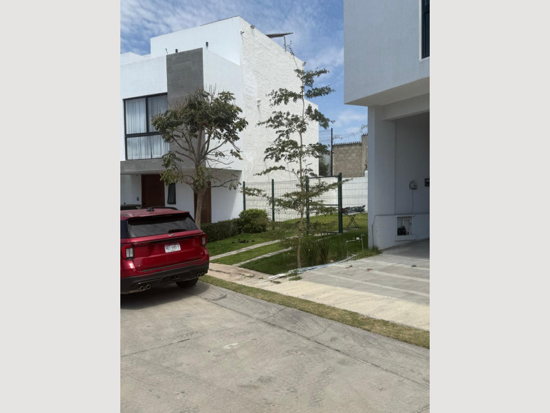 7dddfb2f-e766-4ef9-904f-239b40dee850