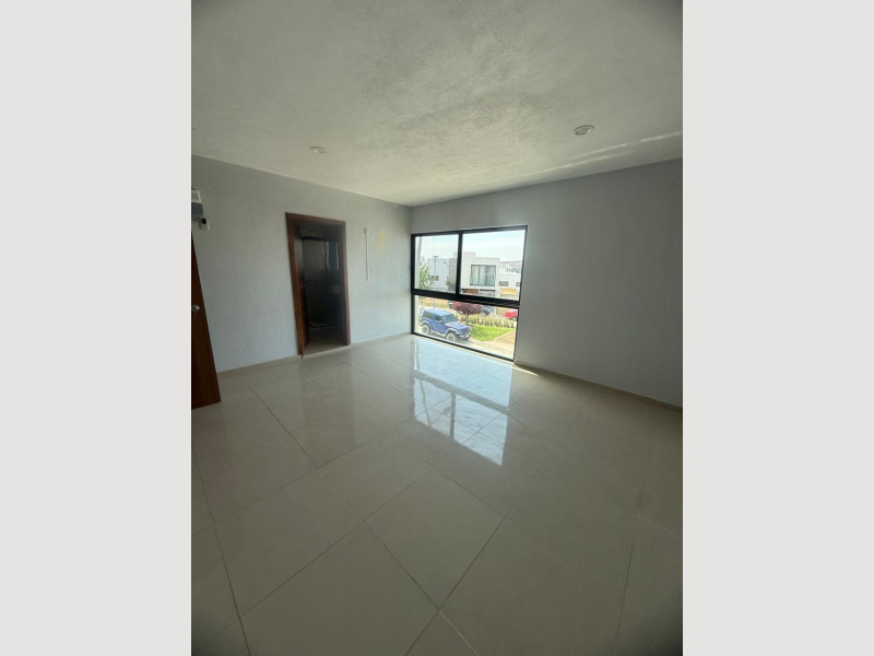 971ae7a7-5590-4a74-b7a1-5fd90623ed98