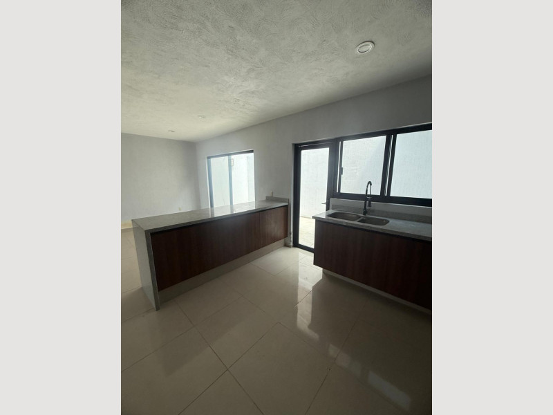 f0e74fc6-932a-4f9f-aa2b-565ec2f7ad62