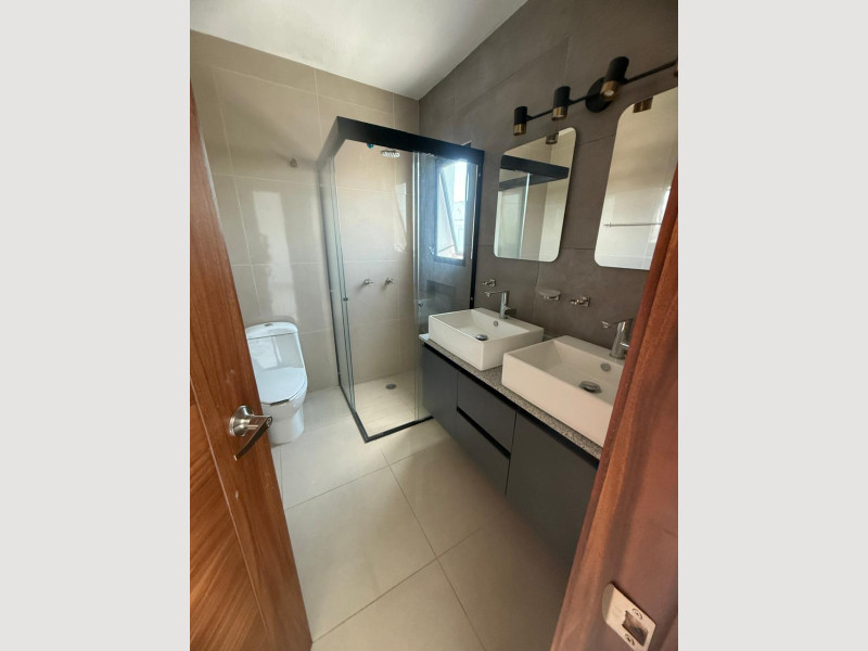 fe34cda5-c77d-4070-8ae6-8d7b59cfa5d6