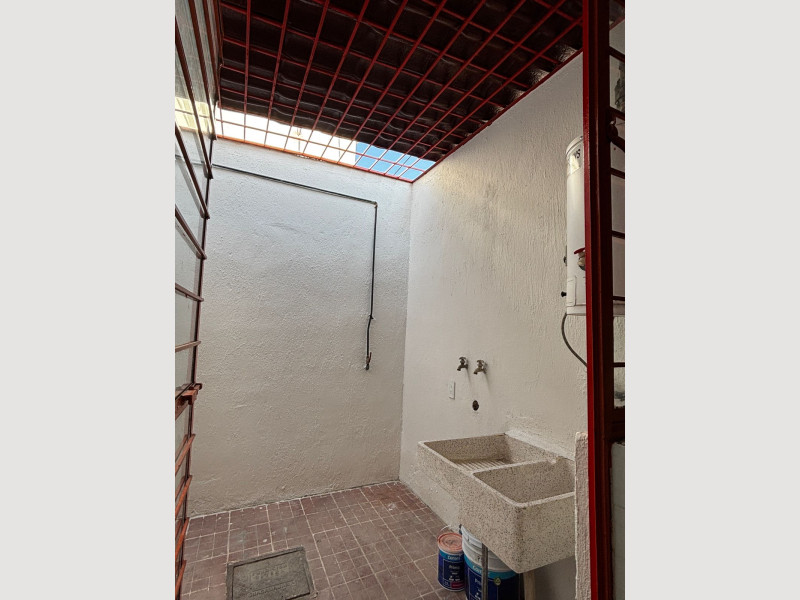 a9600148-69c1-4b5b-9ab9-f6fdad7e5dcb