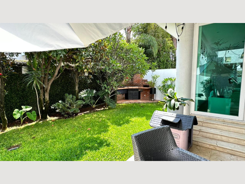 0bf40960-eb92-436c-8f22-48906a7e03be